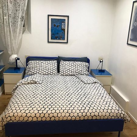 The Blu And Green Apartment Рим Экстерьер фото