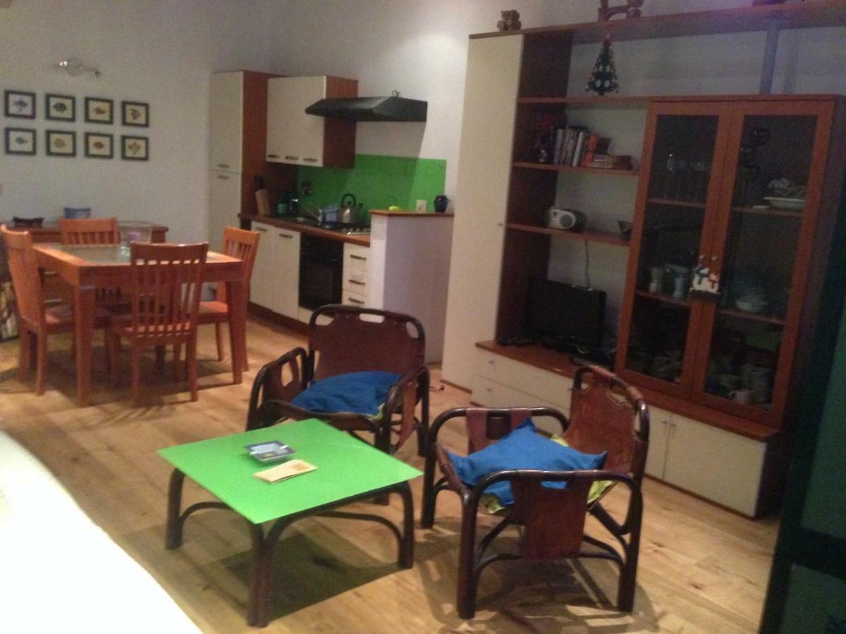 The Blu And Green Apartment Рим Экстерьер фото