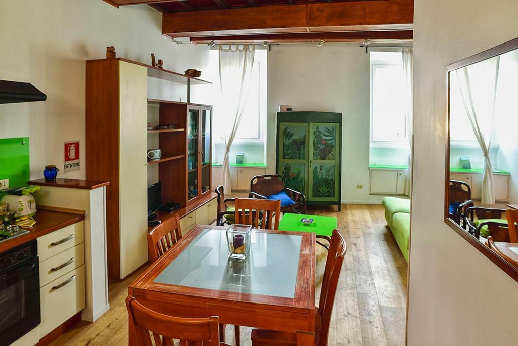 The Blu And Green Apartment Рим Экстерьер фото