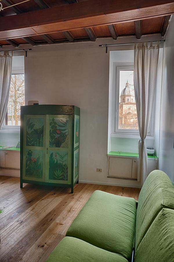 The Blu And Green Apartment Рим Экстерьер фото